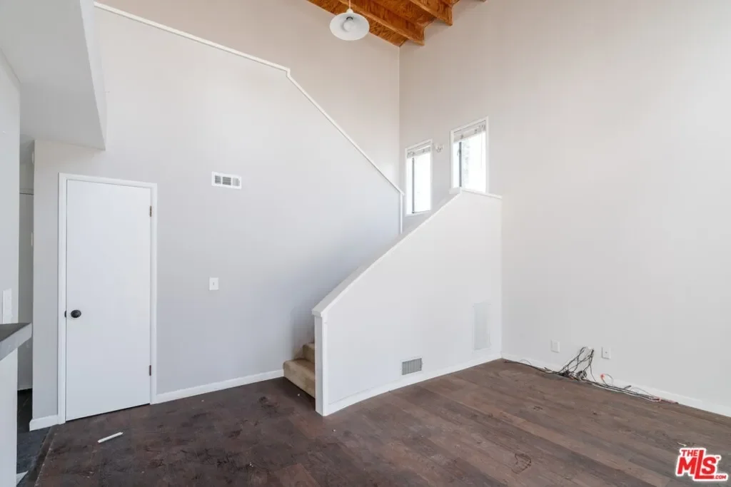 3875 Marcasel Avenue, Los Angeles, California, United States. - Photo 26