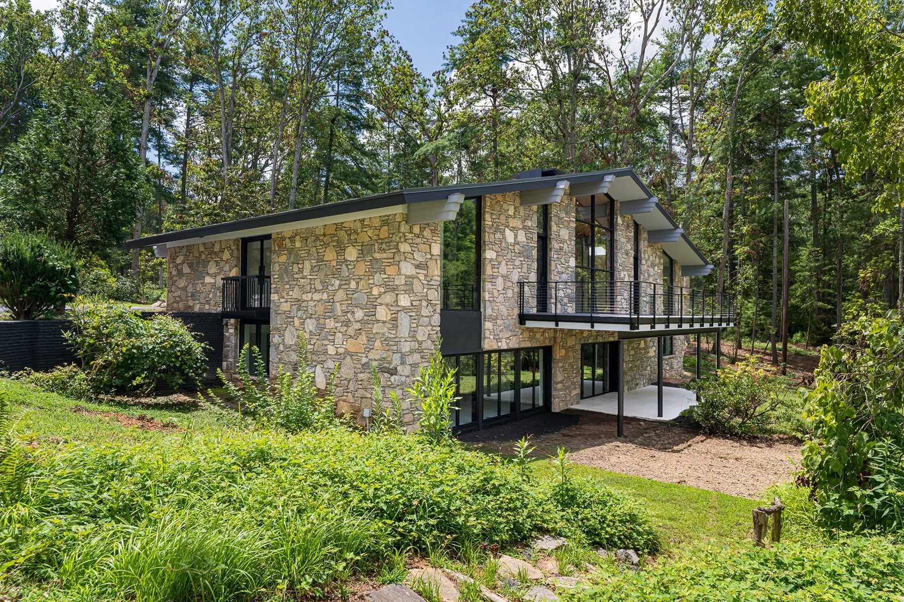 3 Holly Hill Road, Asheville, NC 28803, Asheville, North Carolina, United States. - Photo 37