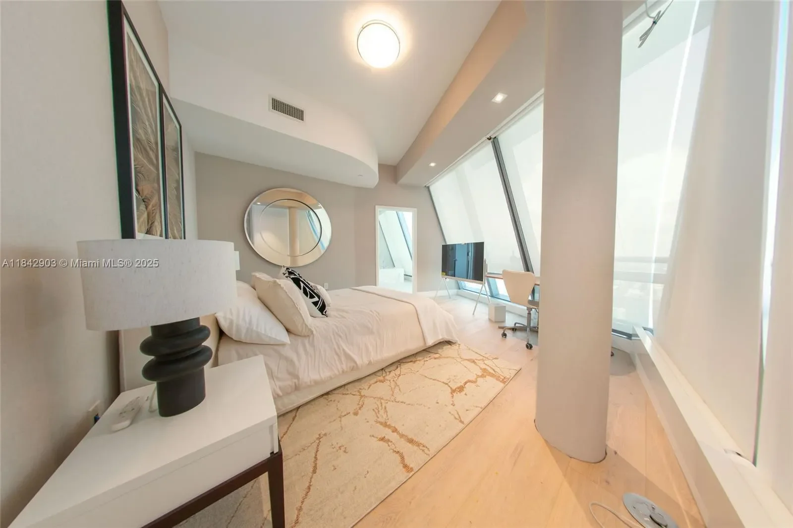 17121 Collins Ave 4803, Golden Beach, Florida, United States. - Photo 32