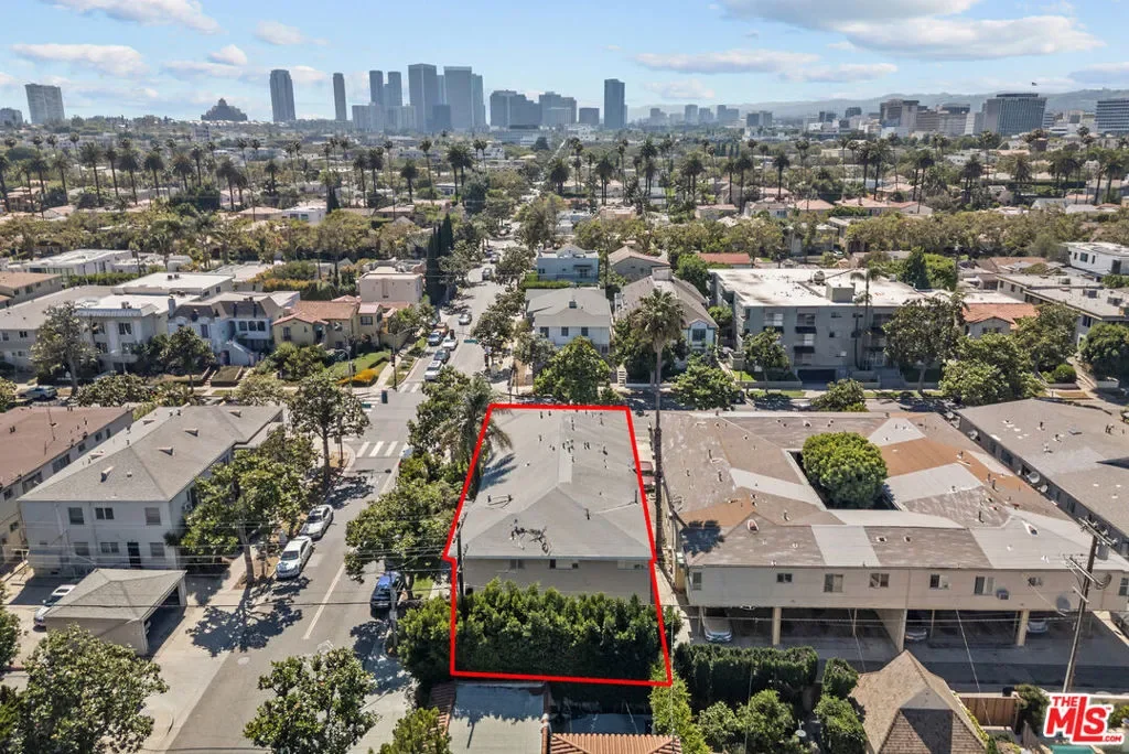 272 S Doheny Drive 1, Beverly Hills, California, United States. - Photo 41