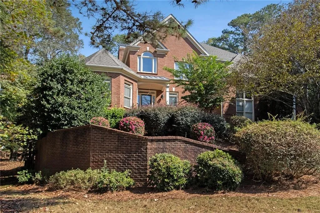 345 Lake Bend Court, Milton, Georgia, United States. - Photo 6