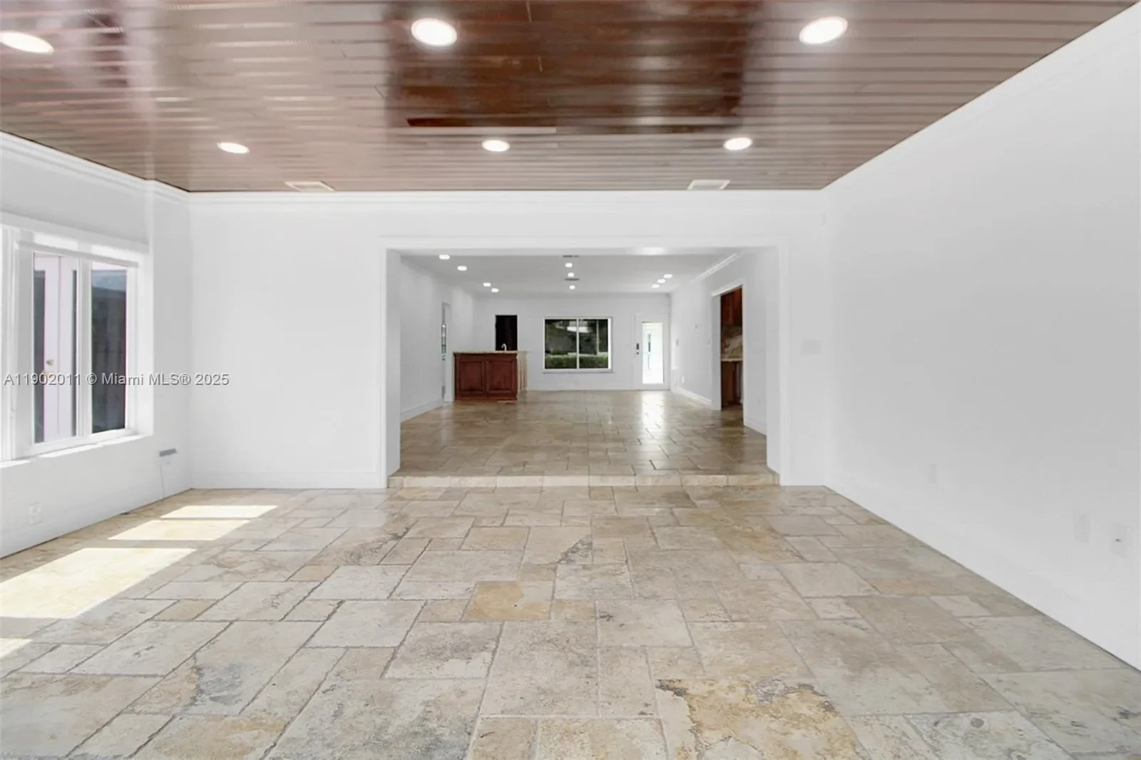 Gallery photo 3