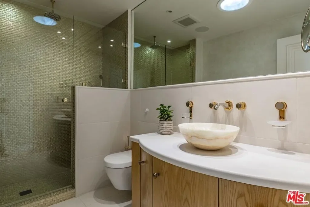 6051 Philip Avenue, Malibu, California, United States. - Photo 1