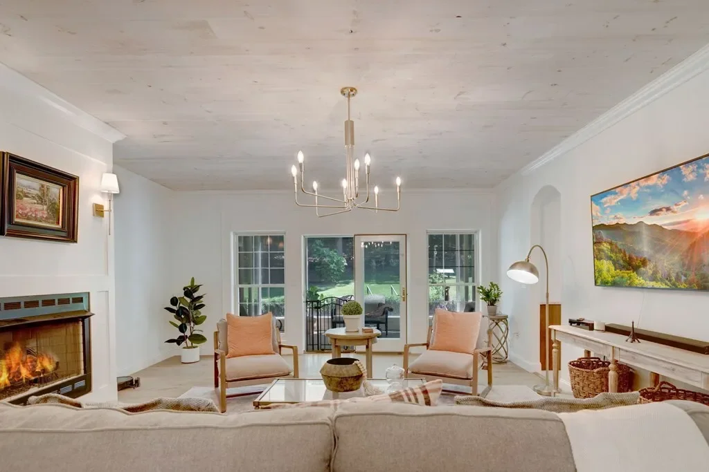 211 W Oakcrest Drive, Blue Ridge, Georgia, United States. - Photo 16