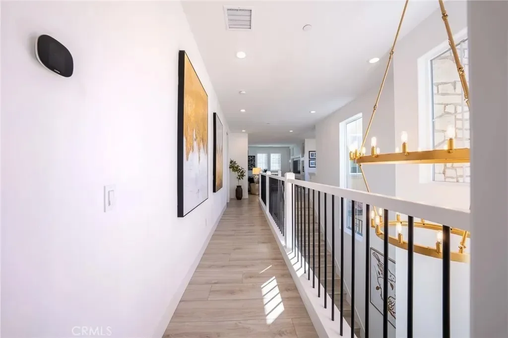 20811 W Bur Oak, Los Angeles, California, United States. - Photo 15