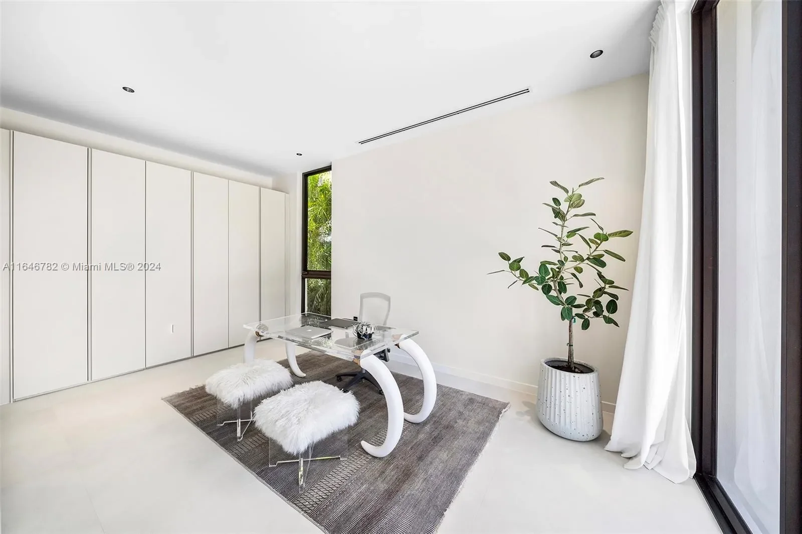 930 NE 74th St, Miami, Florida, United States. - Photo 42