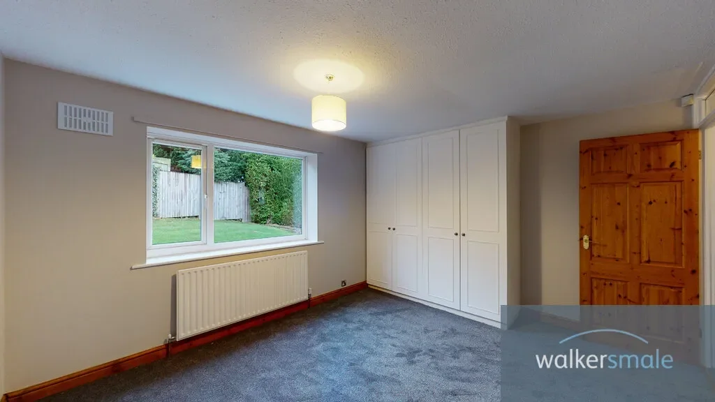 Hall Close, Bramhope, Leeds, West Yorkshire, Bramhope, England, United Kingdom. - Photo 12