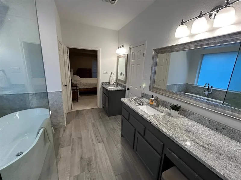 9212 Longview Drive, Plano, Texas, United States. - Photo 13