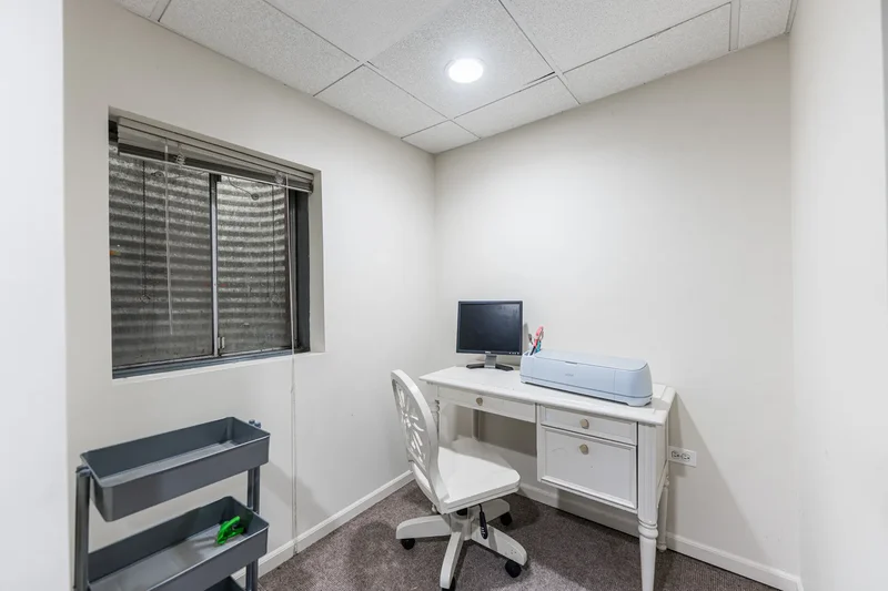 5727 Hampton Drive, Long Grove, IL 60047, Long Grove, Illinois, United States. - Photo 36