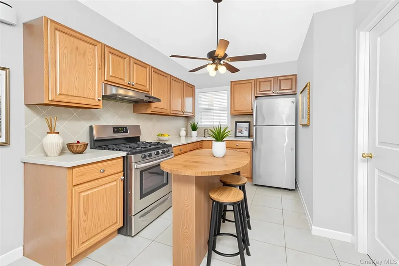 1616 Library Avenue, New York, New York, United States. - Photo 14