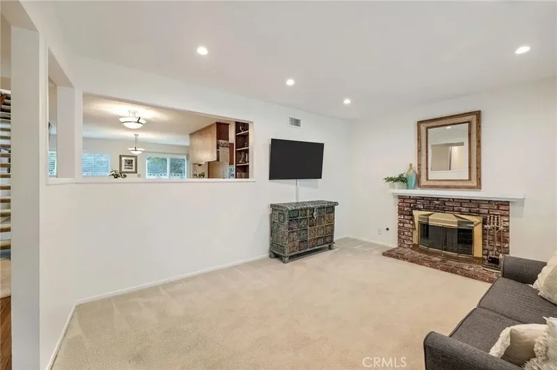 2621 W 226th Street, Torrance, California, United States. - Photo 2