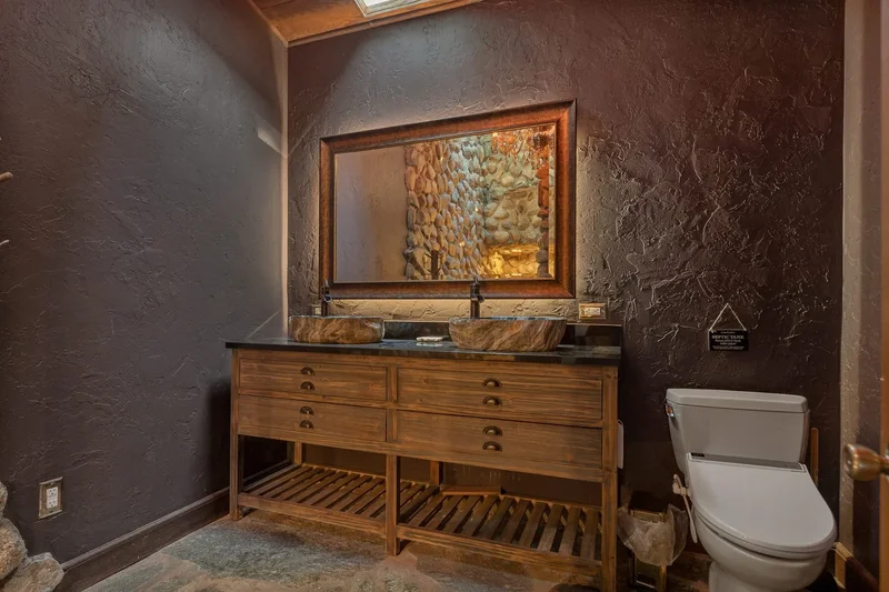 969 Oak Drive , Crestline, CA 92325, Twin Peaks, California, United States. - Photo 24