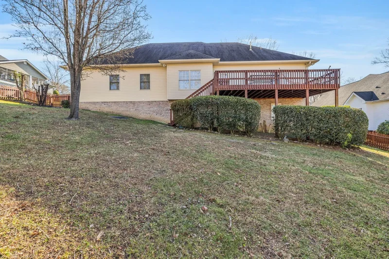 1096 Harbor Landing Drive, Soddy Daisy, TN 37379, Soddy-Daisy, Tennessee, United States. - Photo 39