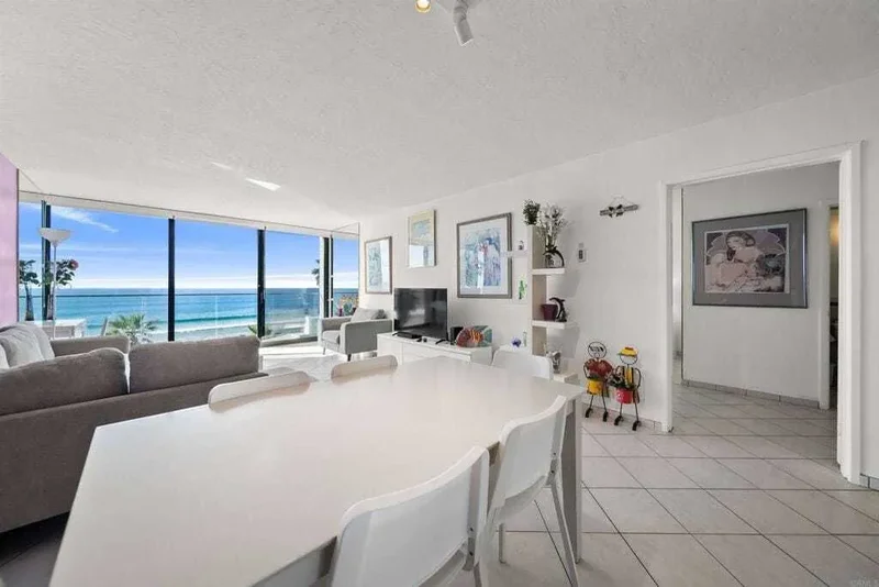 4767 Ocean Boulevard, #203, San Diego, CA, 92109, USA, San Diego, California, United States. - Photo 3