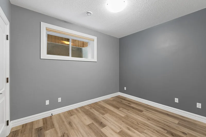 9654 83 Avenue, Edmonton, AB T6C 1C2, Edmonton, Alberta, Canada. - Photo 34
