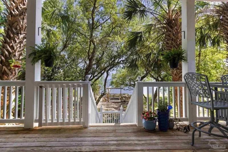 5393 Soundside Dr, Gulf Breeze, FL, 32563, USA, Gulf Breeze, Florida, United States. - Photo 21