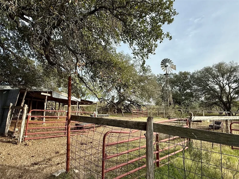 2315 County Road 3208, Hico, TX 76457, Hico, Texas, United States. - Photo 4