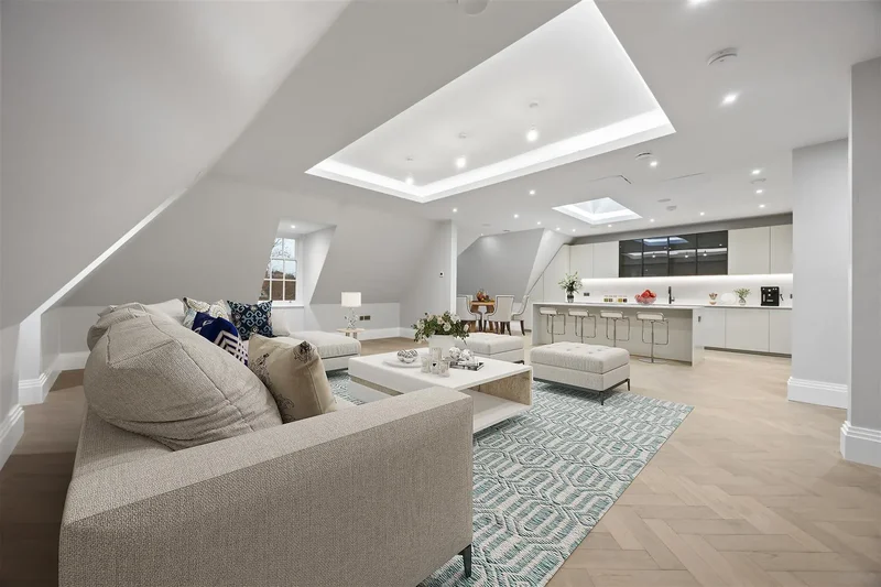 The Bishops Avenue, Hampstead Garden Suburb, N2