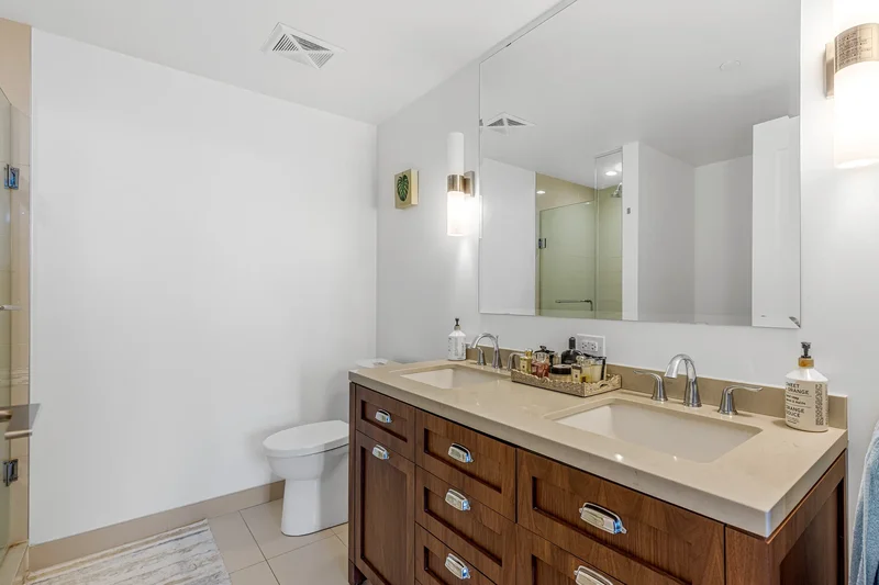 25 Malcolm Rd TH105, Toronto, ON M4G 0C1, Toronto, Ontario, Canada. - Photo 31