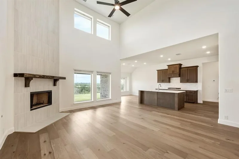 Single Family Residence in Justin