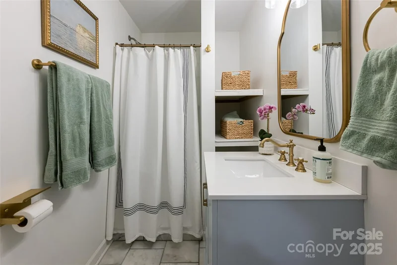 28 Ridgefield Place, Asheville, North Carolina, United States. - Photo 36