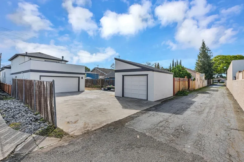 841 Harrison Street, Santa Clara, California, United States. - Photo 25