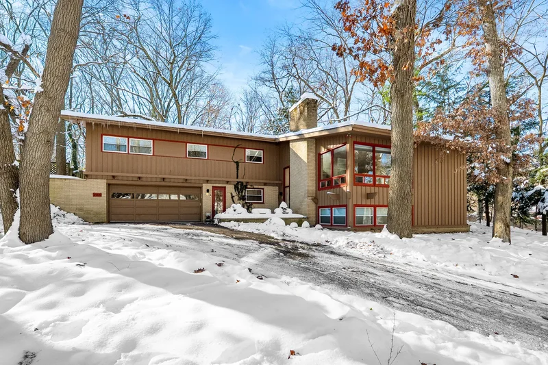 2146 Treehaven Drive, Kalamazoo, MI 49008, Kalamazoo, Michigan, United States. - Photo 19