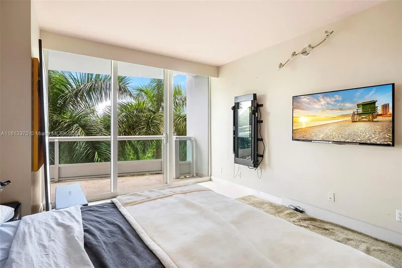 1643 Brickell Ave 704, Miami, Florida, United States. - Photo 34