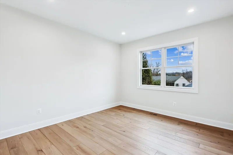 7303 Pomander Lane, Chevy Chase, MD 20815, Chevy Chase, Maryland, United States. - Photo 7