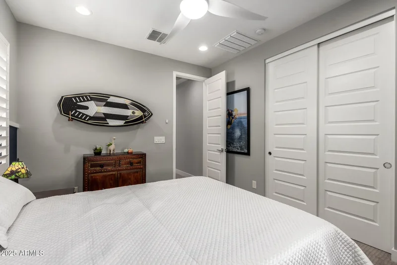 3251 E BRYCE Lane, Phoenix, AZ 85050, Phoenix, Arizona, United States. - Photo 29
