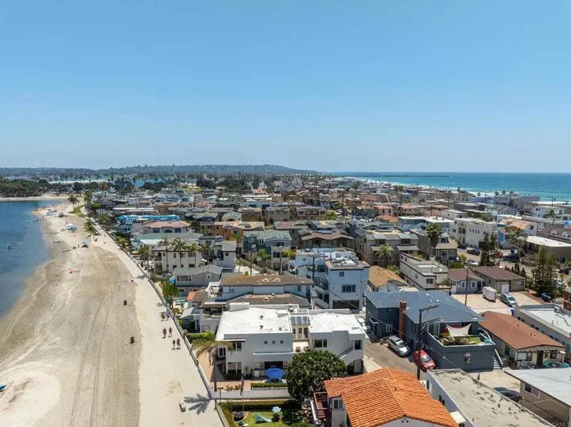 3366 Bayside Walk, San Diego, CA, 92109, USA, San Diego, California, United States. - Photo 35