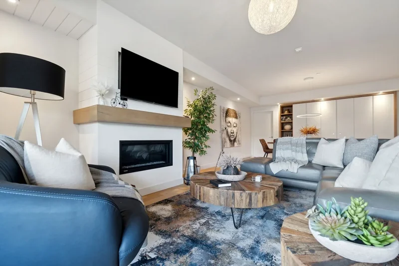 121 Rue Cuttle, Apt. 602, Mont-Tremblant, QC J8E1B9, Mont-Tremblant, Quebec, Canada. - Photo 2
