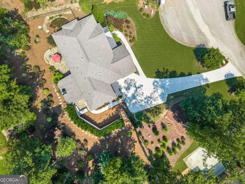 Flowery Branch, Georgia, United States. - Photo 71