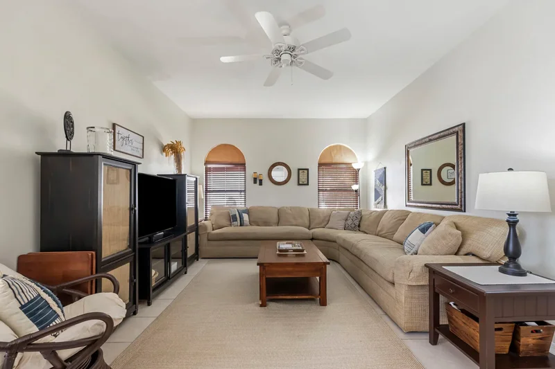 719 Teton Court, Naples, FL 34104, Naples, Florida, United States. - Photo 10
