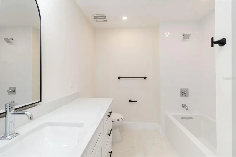 280 HIDDEN BAY DRIVE #202, OSPREY, FL 34229, OSPREY, FL, United States. - Photo 9
