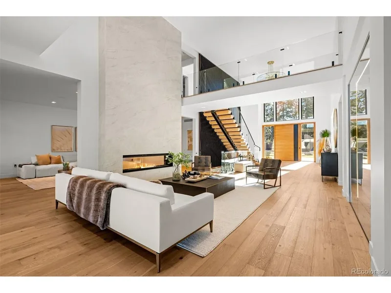 49 Sunset Dr, Englewood, Colorado, United States. - Photo 8