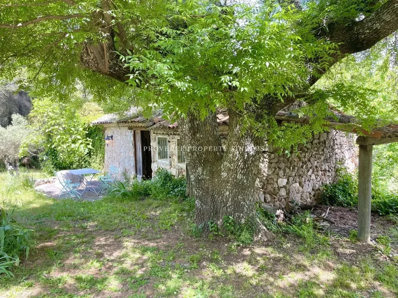 Salernes, Provence-Alpes-Côte d'Azur, France. - Photo 32
