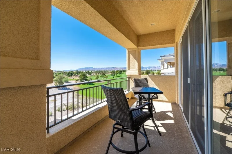9219 Tesoras Drive 402, Las Vegas, NV 89144, Las Vegas, Nevada, United States. - Photo 28