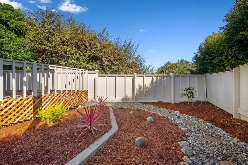 623 High Street, Santa Cruz, California, United States. - Photo 25
