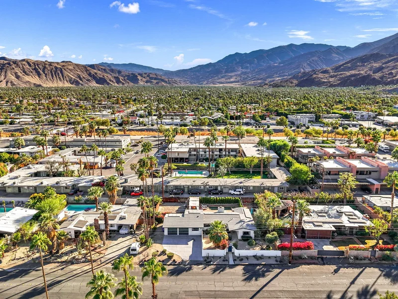 745 E Sunny Dunes Road, Palm Springs, CA 92264, Palm Springs, California, United States. - Photo 46