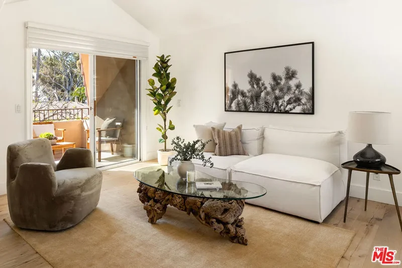 911 7th Street D, Santa Monica, California, United States. - Photo 6