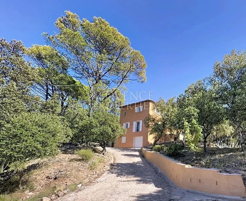 Châteauvert, Provence-Alpes-Côte d'Azur, France. - Photo 20