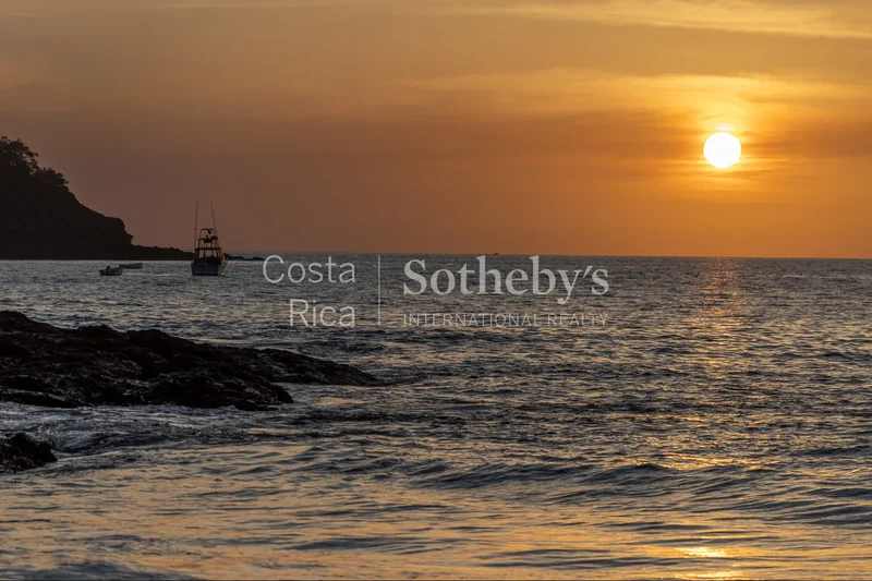 Playa Gringo, Ocotal, G, Carrillo, Costa Rica. - Photo 12
