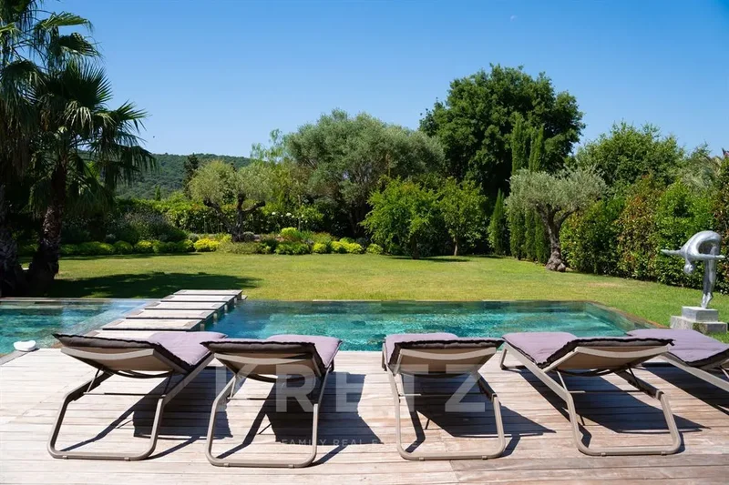 ST TROPEZ, Saint-Tropez, Provence-Alpes-Côte d'Azur, France. - Photo 15