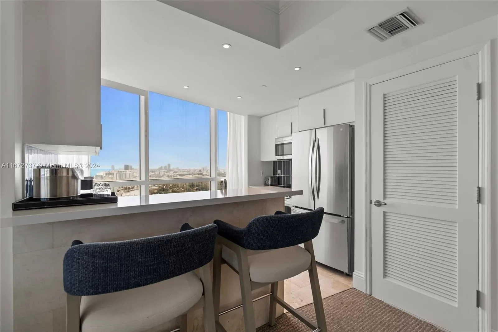 4401 Collins Ave 3202/3204, Miami Beach, Florida, United States. - Photo 18