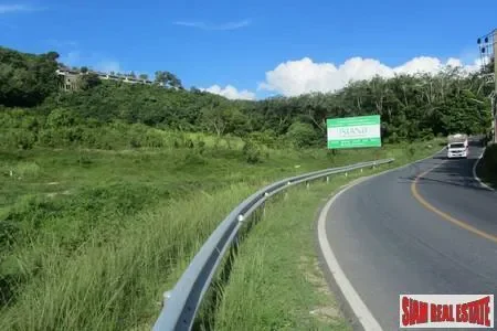 Phuket,, Choeng Thale, Phuket, Thailand. - Photo 3