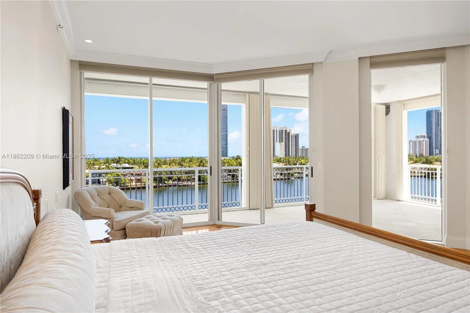 19925 NE 39th Pl 603, Aventura, Florida, United States. - Photo 15