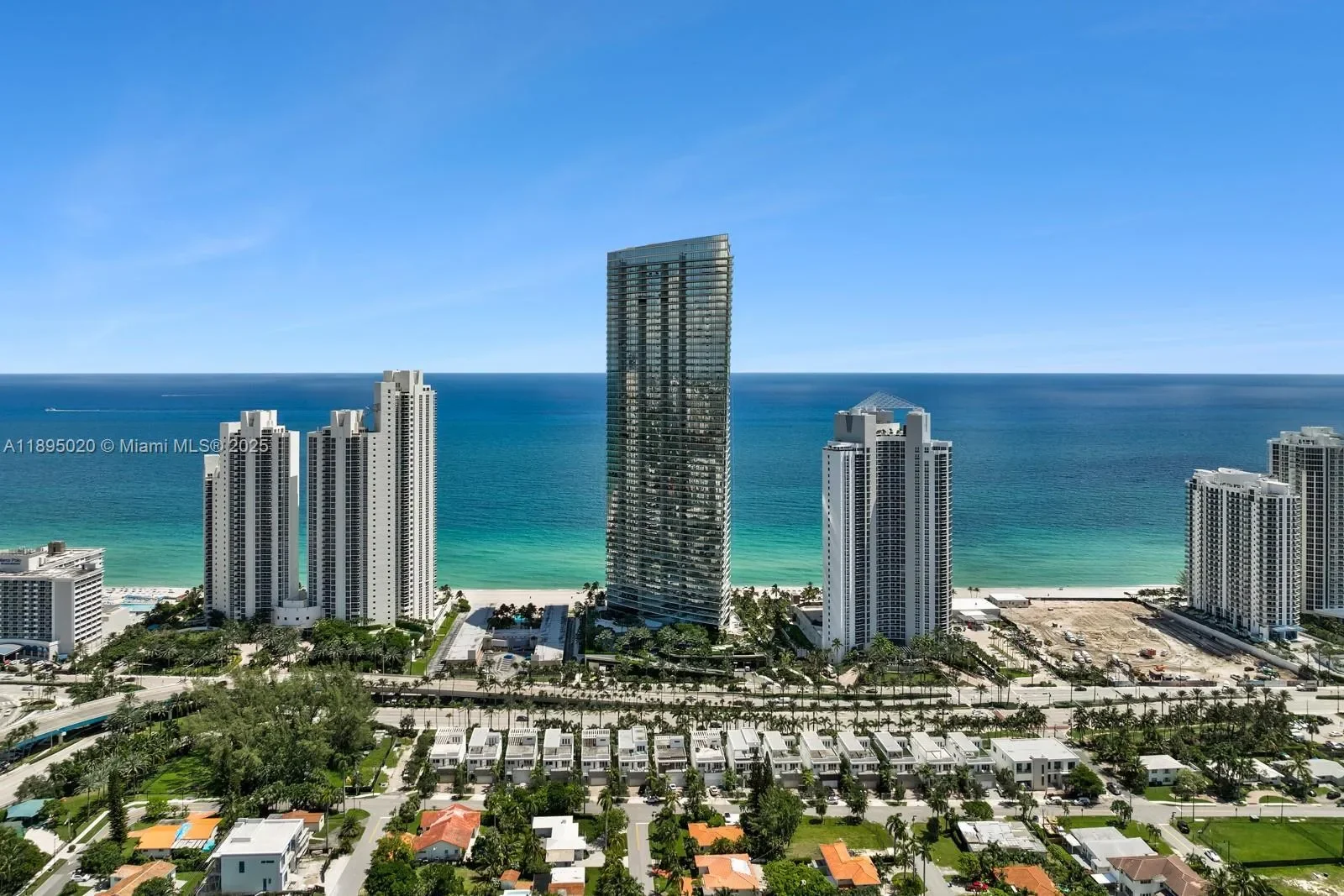 18975 Collins Ave 2101, Golden Beach, Florida, United States. - Photo 29