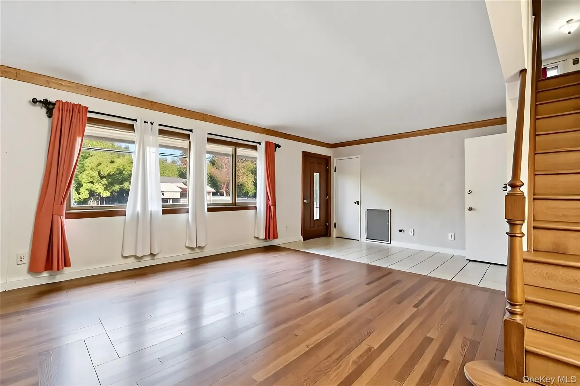 738 Old Town Road, Port Jefferson Station, New York, United States. - Photo 2