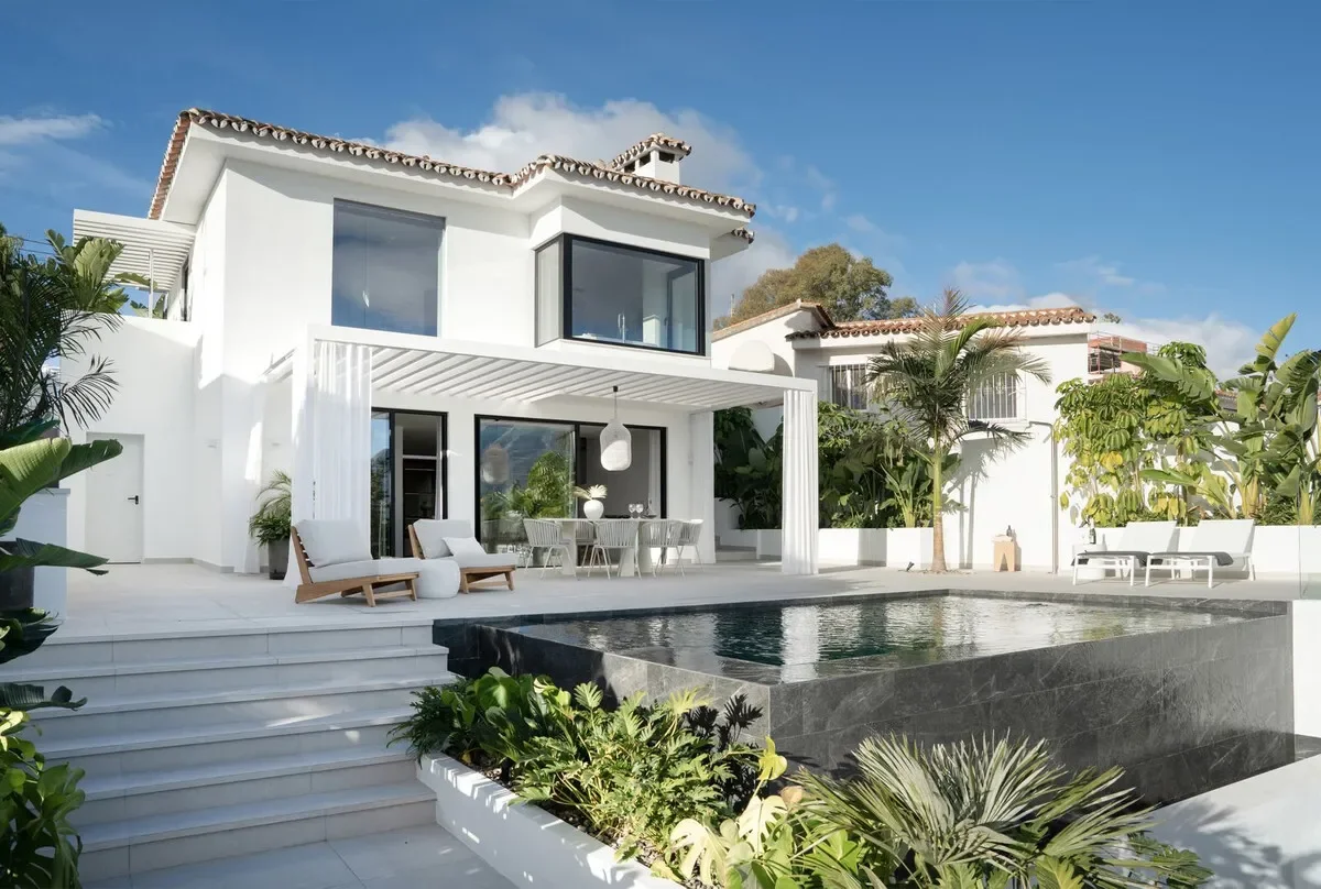 Costa del Sol, Nueva Andalucía, Málaga, Nueva Andalucía, Puerto Banus, Marbella, Spain. - Photo 2